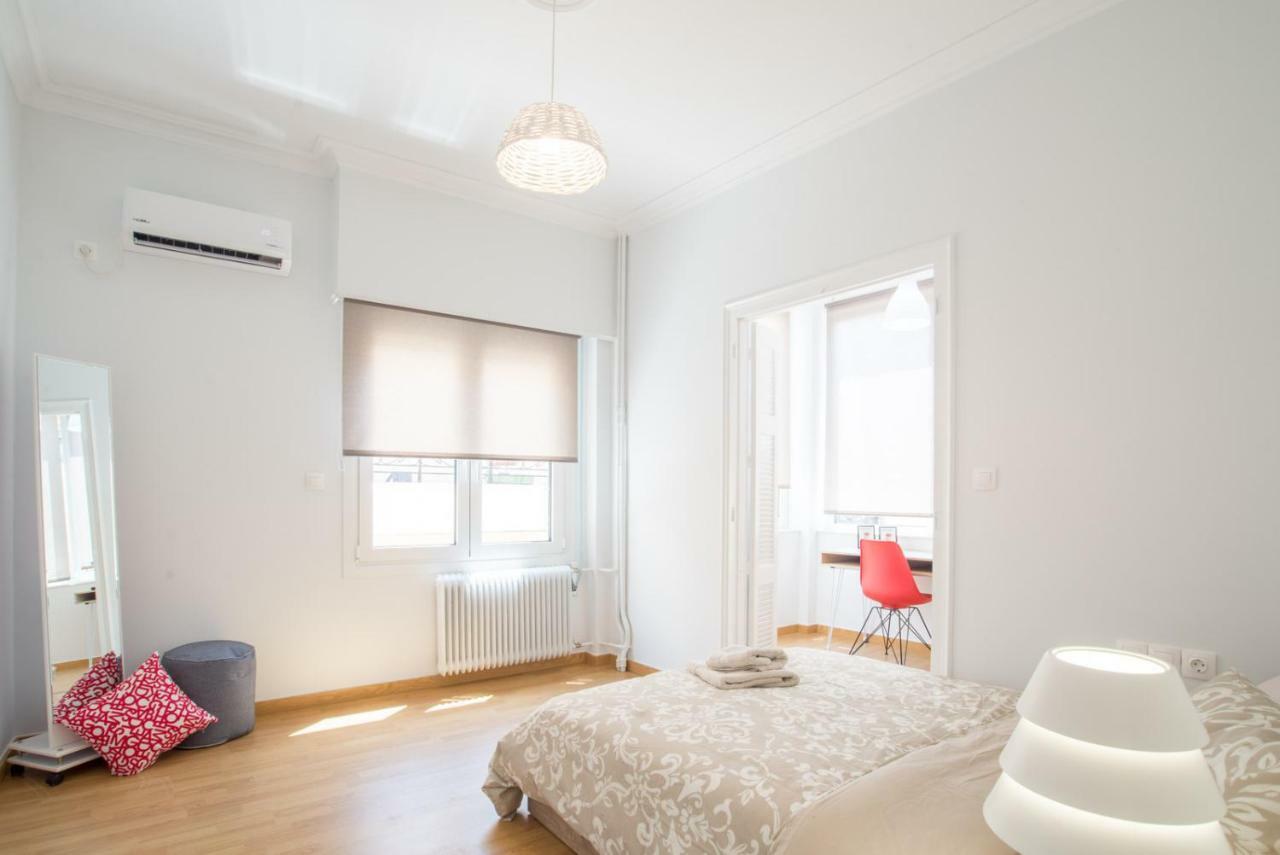 Апартаменты Ideally Located Flat ★ Close To Everything Афины Экстерьер фото